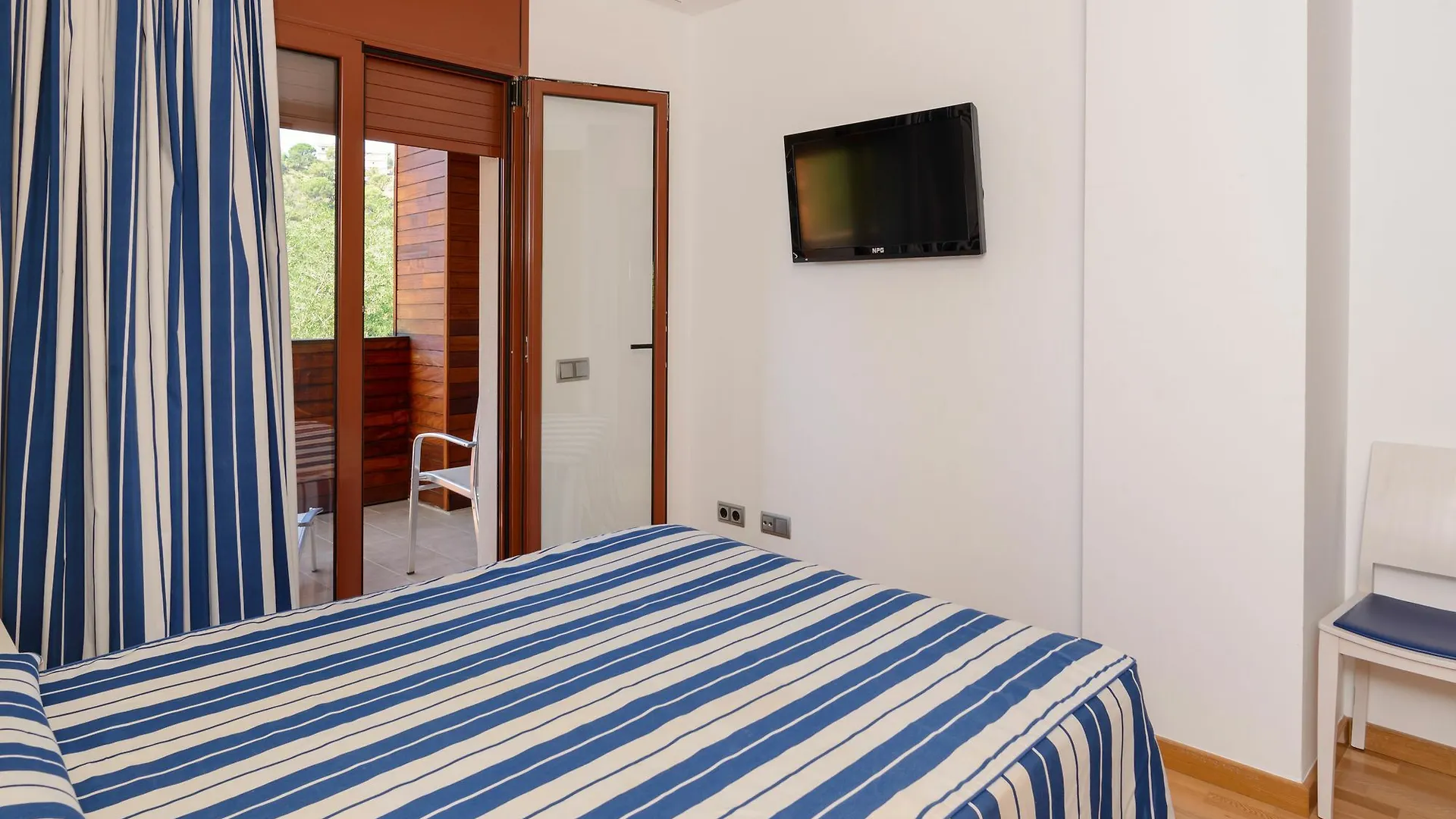 Apartamentos Tossa Dreams Tossa de Mar Spain